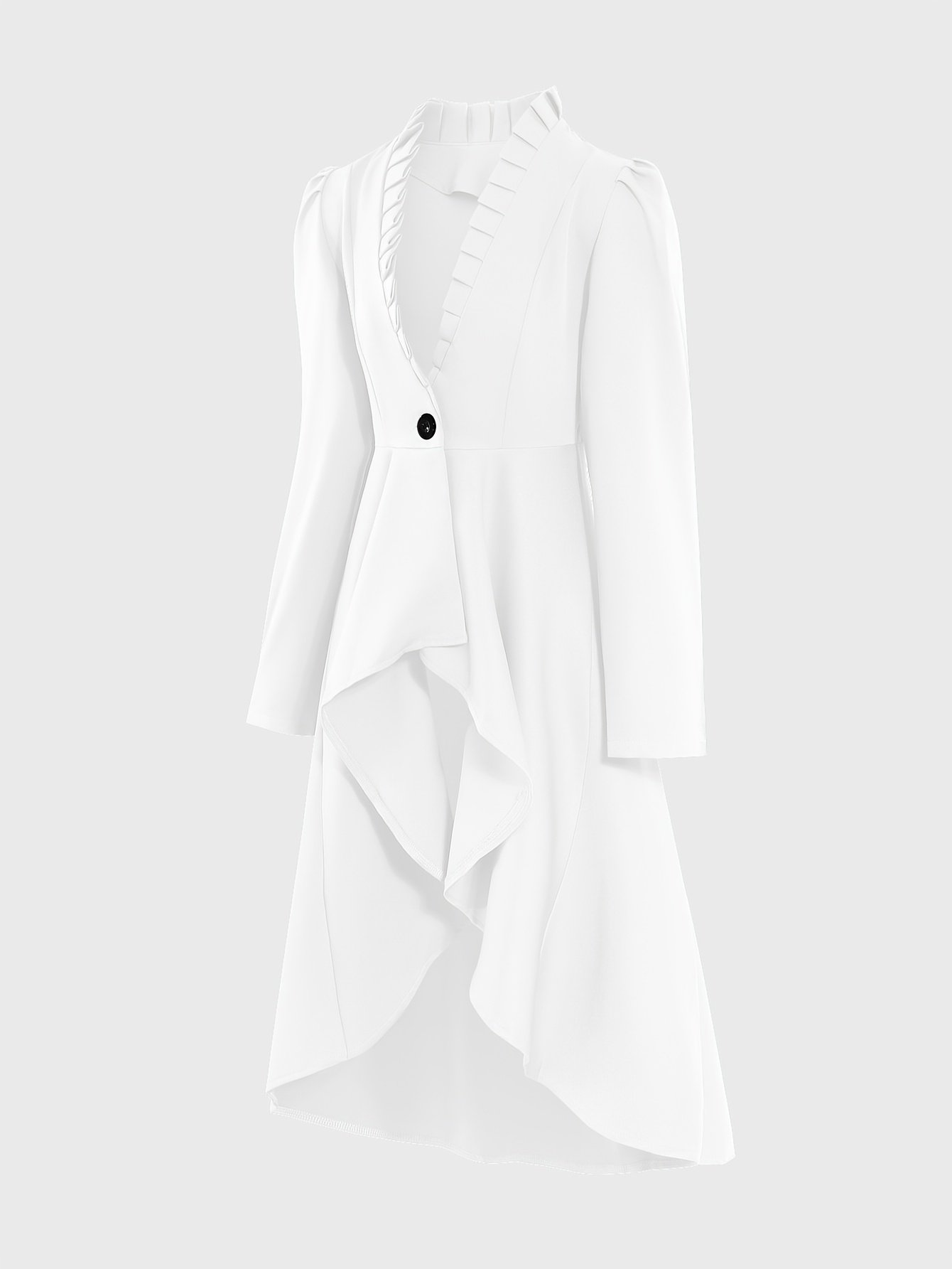 biala Damska kurtka peleryna z czarnym guzikiem obrócona bokiem na białym tle