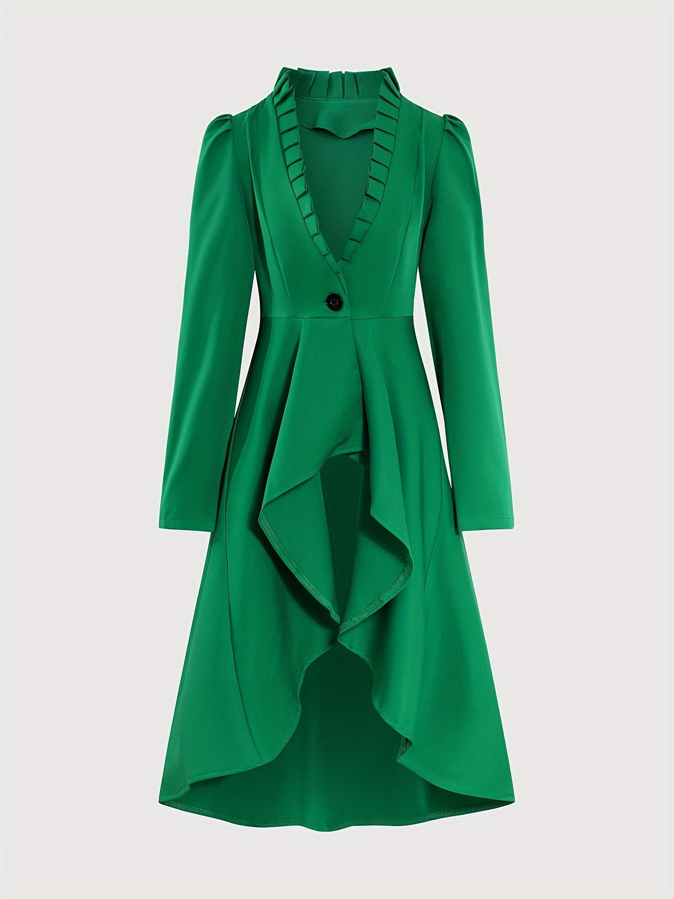 zielona Damska kurtka peleryna z czarnym guzikiem na białym tle